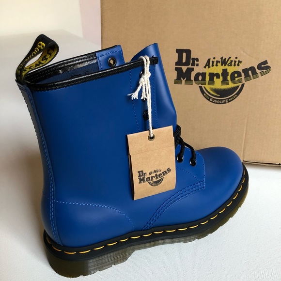 Dr. Martens - Picture 4 of 6